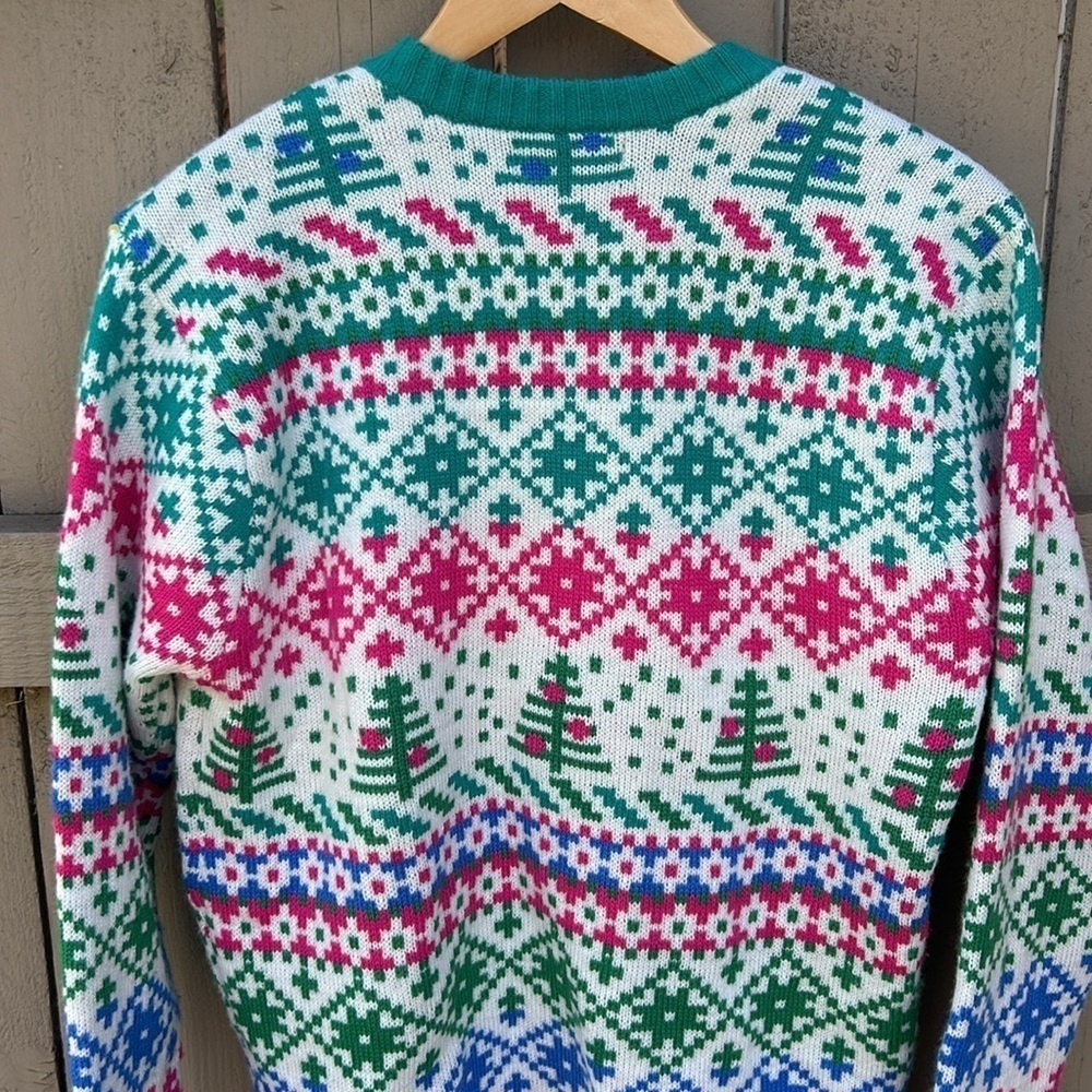 Blizzard Bay Unicorn Ugly Christmas Sweater Size Medium - Picture 6 of 6